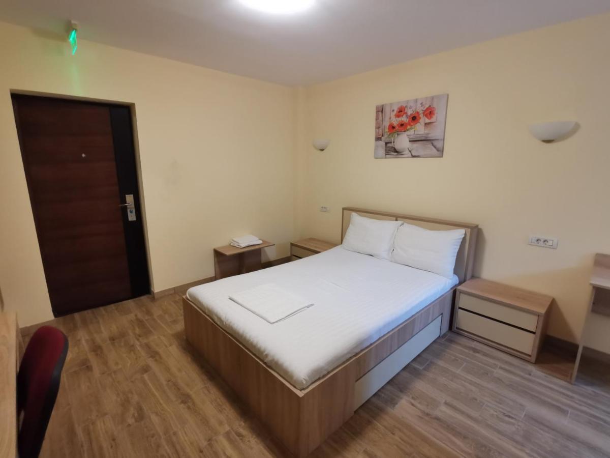 Cazare Timisoara T90 Buitenkant foto